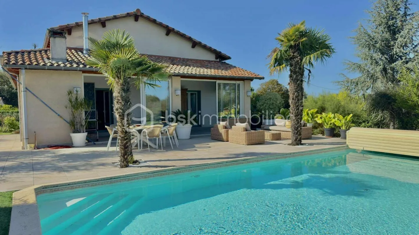 Couffouleux - Maison familiale T6 avec piscine et sous-sol