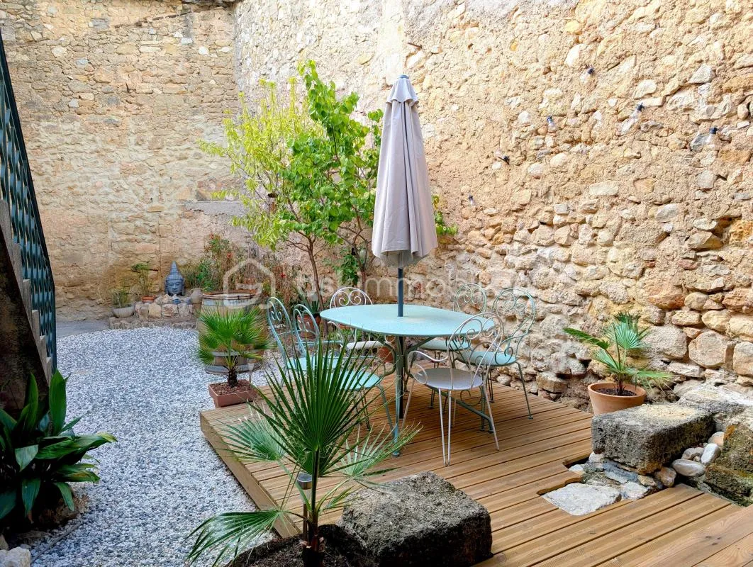 Maison de village avec garage et jardinet