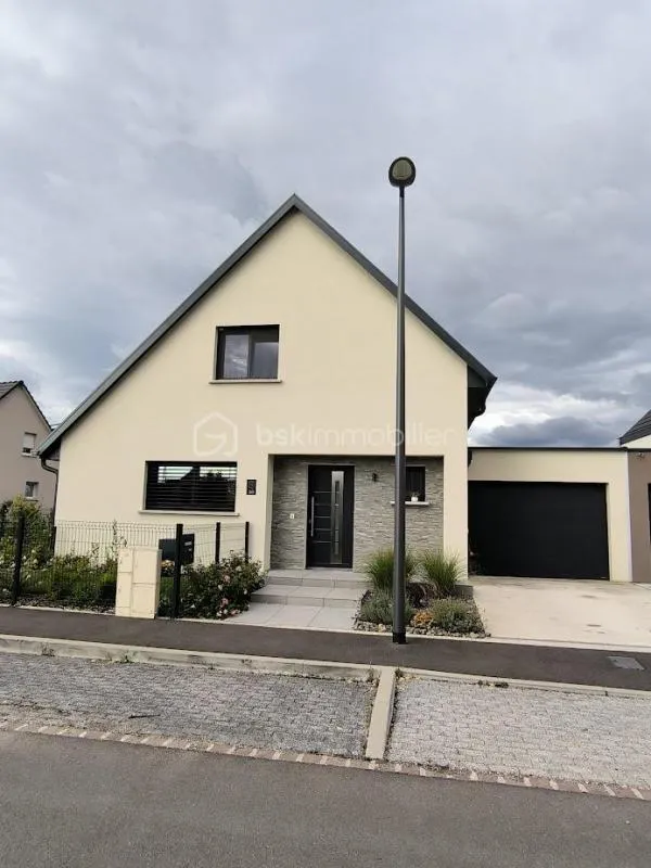Maison neuve qui n'attend que vous !