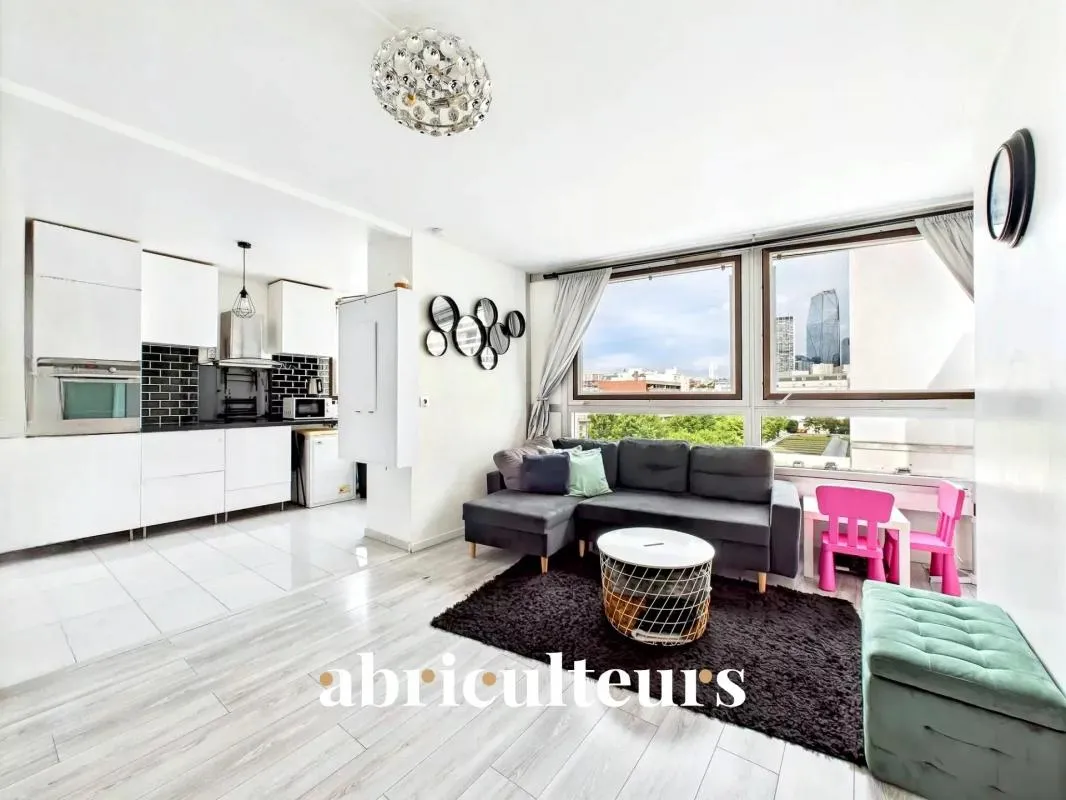 Appartement 3 pièces de 50 m² – Rénové – Puteaux (quartier Bellini – Front de Seine)