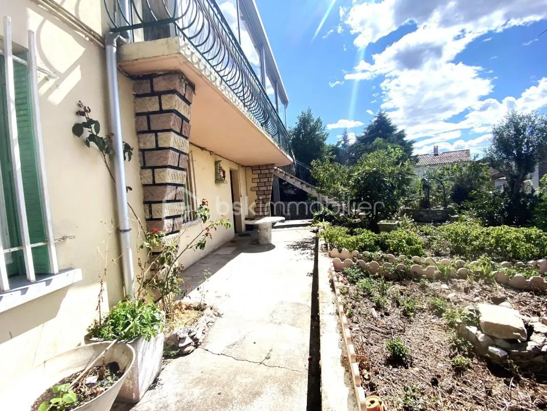 Maison familiale – 140 m² – 5 pièces