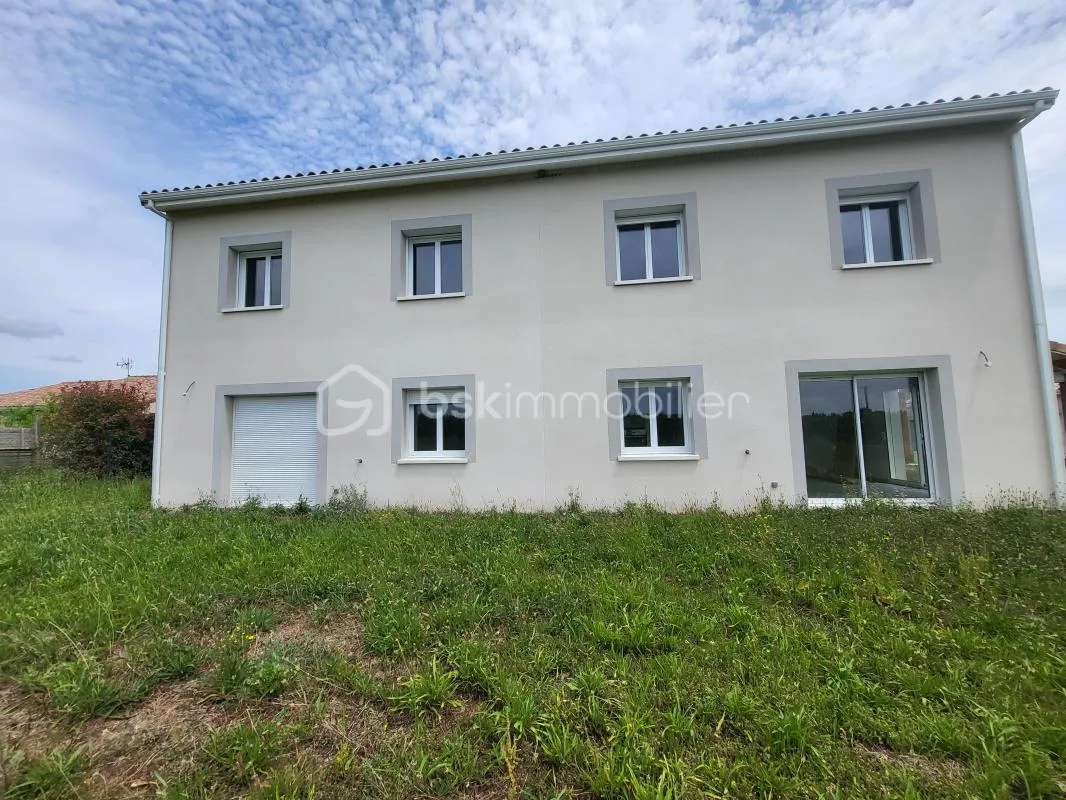 MAISON NEUVE RT2012-108 m²- 4 CHAMBRES- JARDIN- ABRI VOITURE