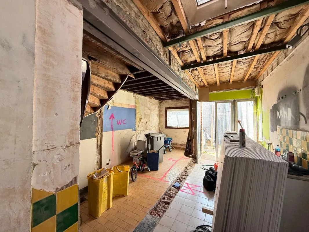 Maison  A RENOVER de 120 m², 5 pièces, en vente à Roubaix