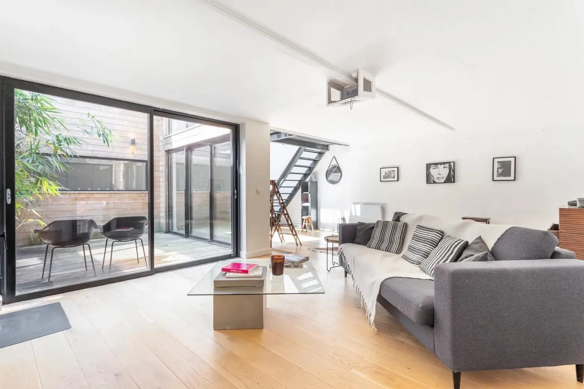 Loft de 132 m2 situé à Croix