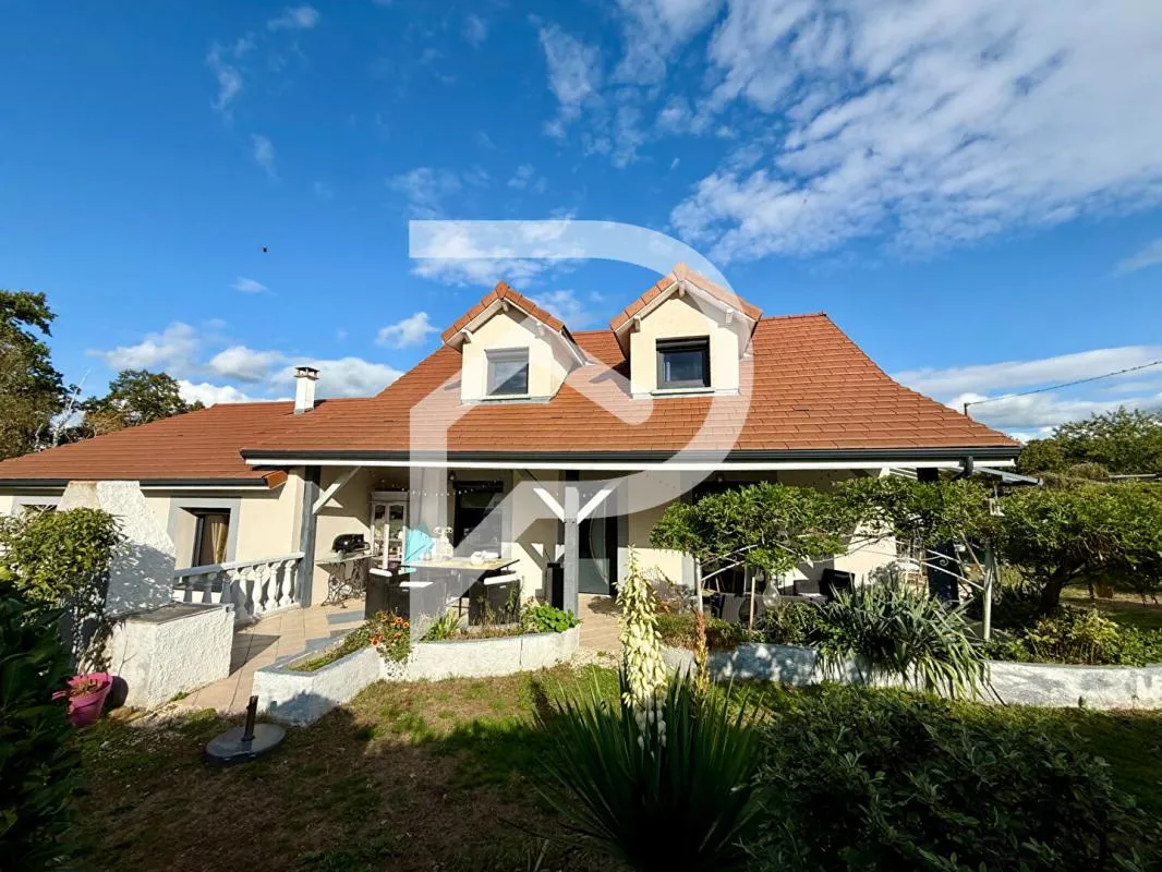 Maison Parigny  6 pièces 120 m2