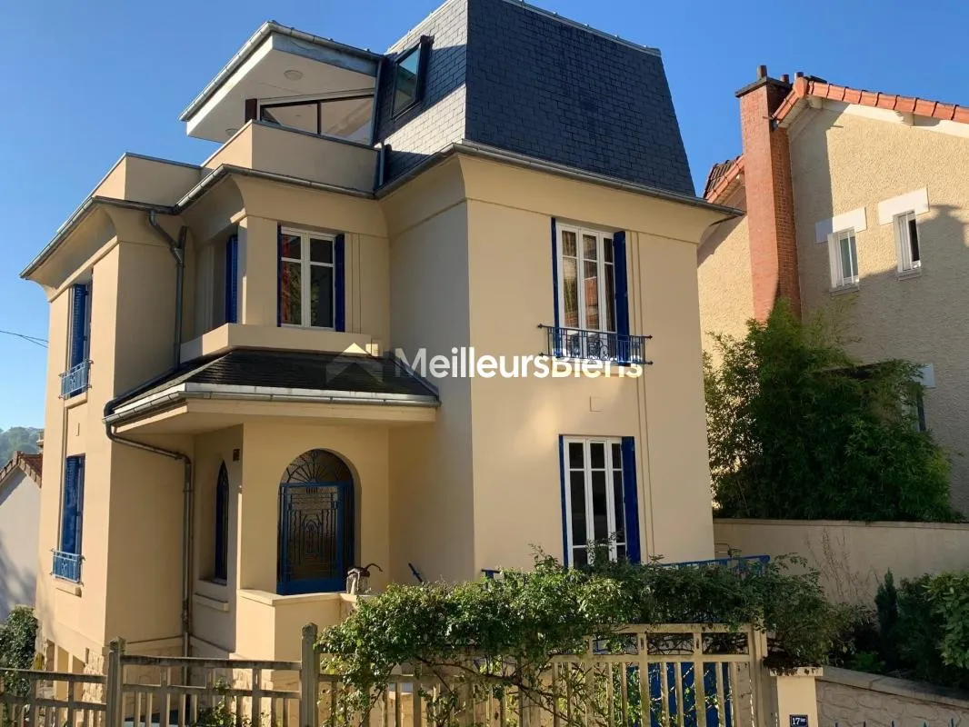 Jolie maison 1930, style, art déco, entièrement rénovée, 5 chambres !