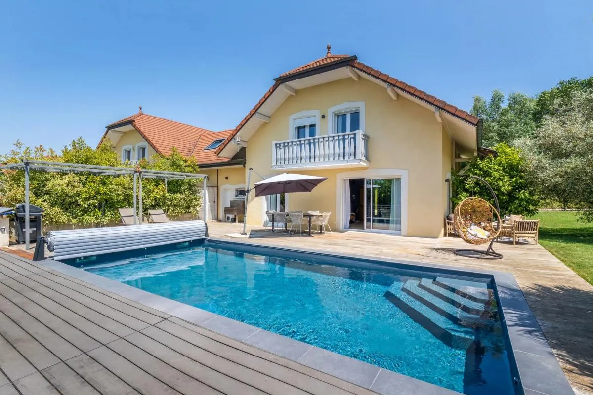 Maison de 6 pièces, 200 m², en vente à La Balme-de-Sillingy