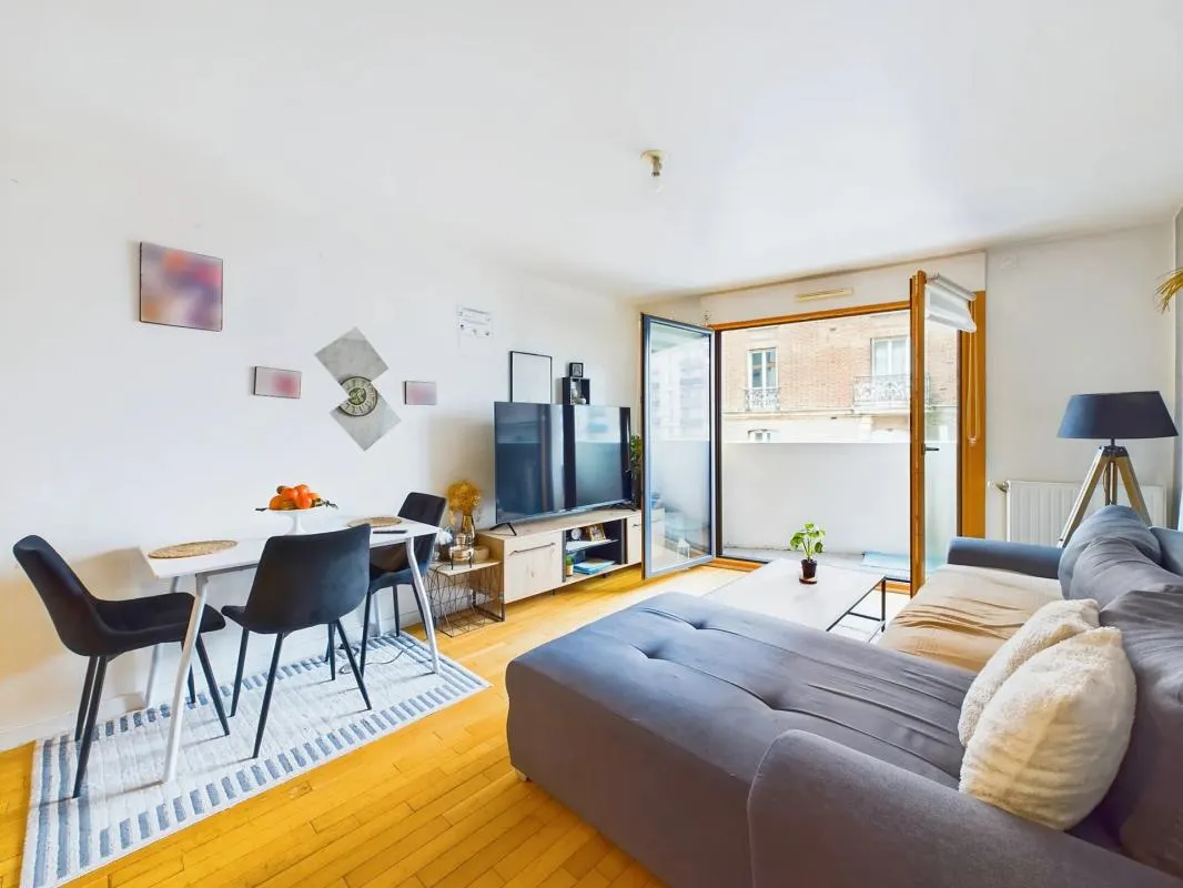 Appartement 3 pièces de 63 m2 en vente à Colombes