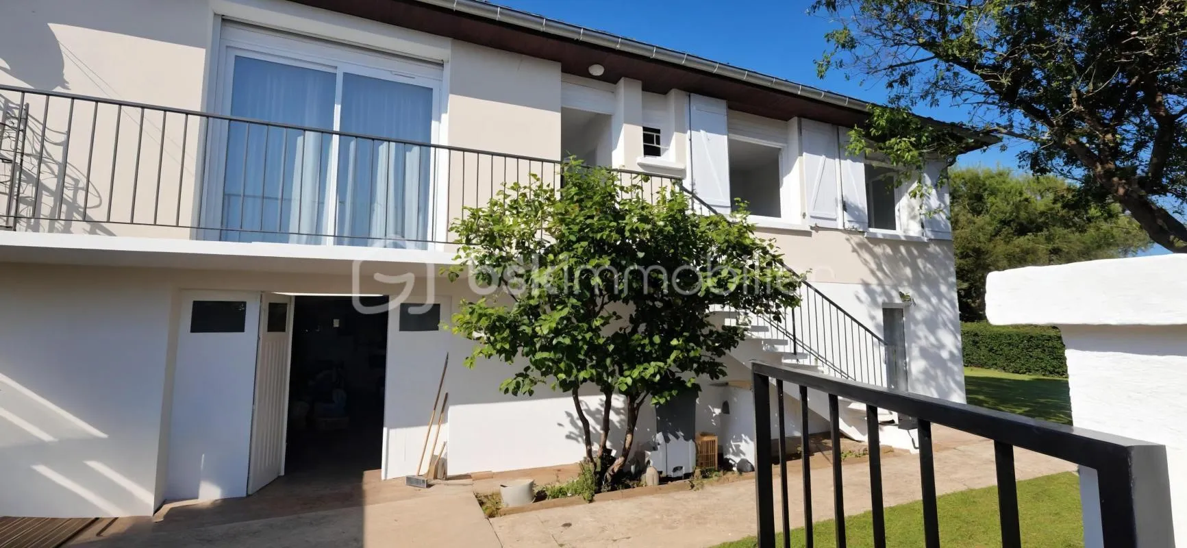 Maison individuelle avec 2 studios indépendants – Poitiers Ouest