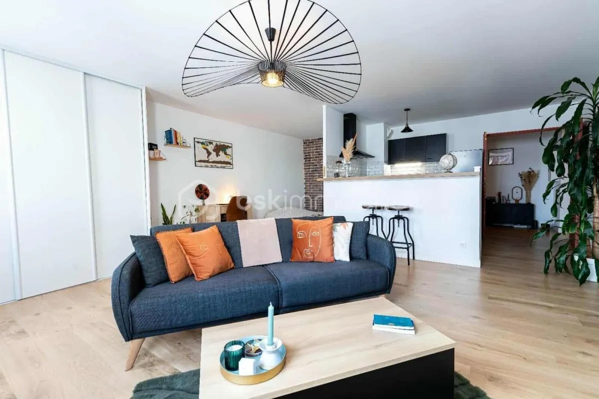 A vendre, Hypercentre, superbe appartement type loft avec vue panoramique sur le Beffroi