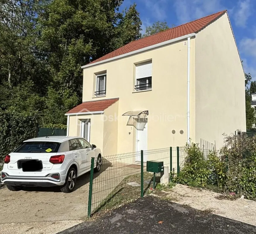 Maison contemporaine neuve avec terrasse de rêve !