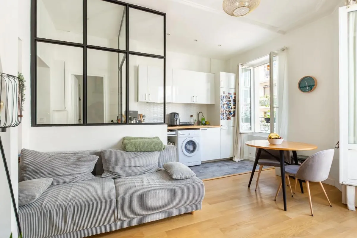 Appartement 3 pièces de 42 m2 vendu loué à Levallois-Perret