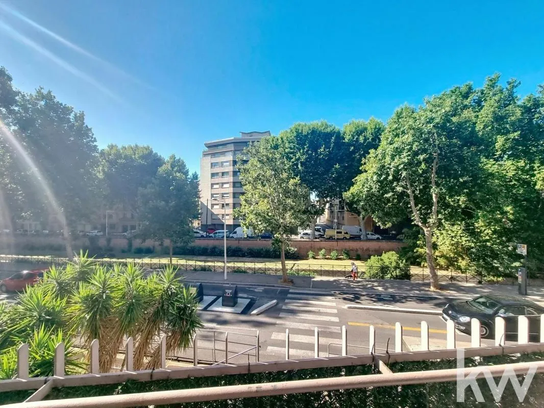 VENTE : appartement de 4 pièces (81 m²) avec terrasse à PERPIGNAN