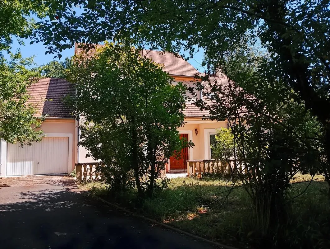 Maison 168 m² et une propriété de 40 m² à vendre à Héricy