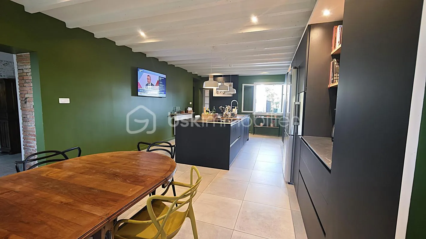 MAGNIFIQUE MAISON RENOVEE DE 176 M²