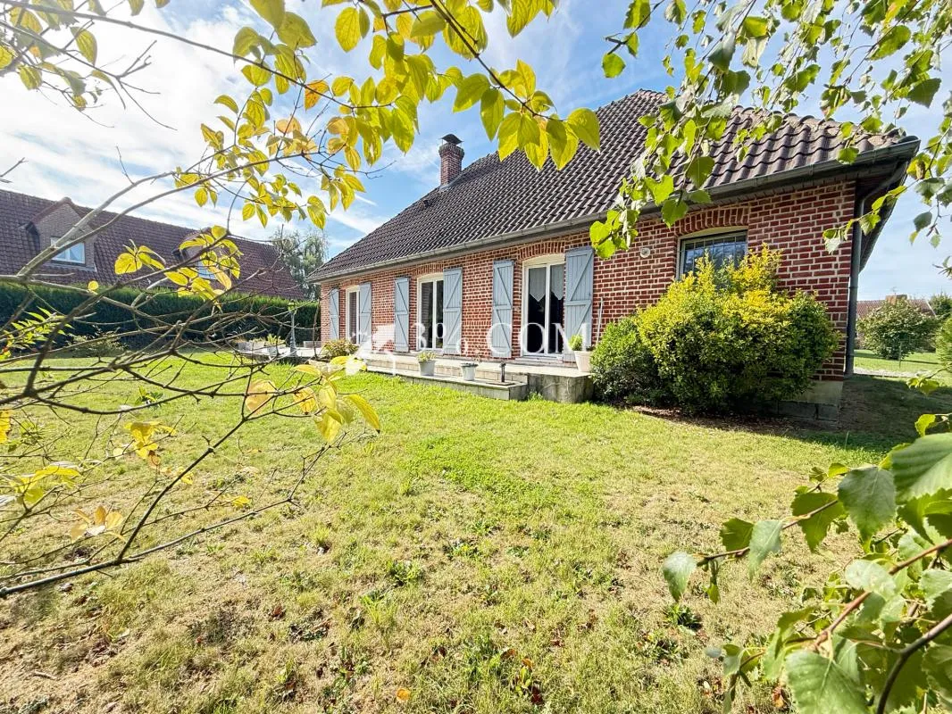 MAISON INDIVIDUELLE PLAIN PIED 3 CH GARAGE JARDIN