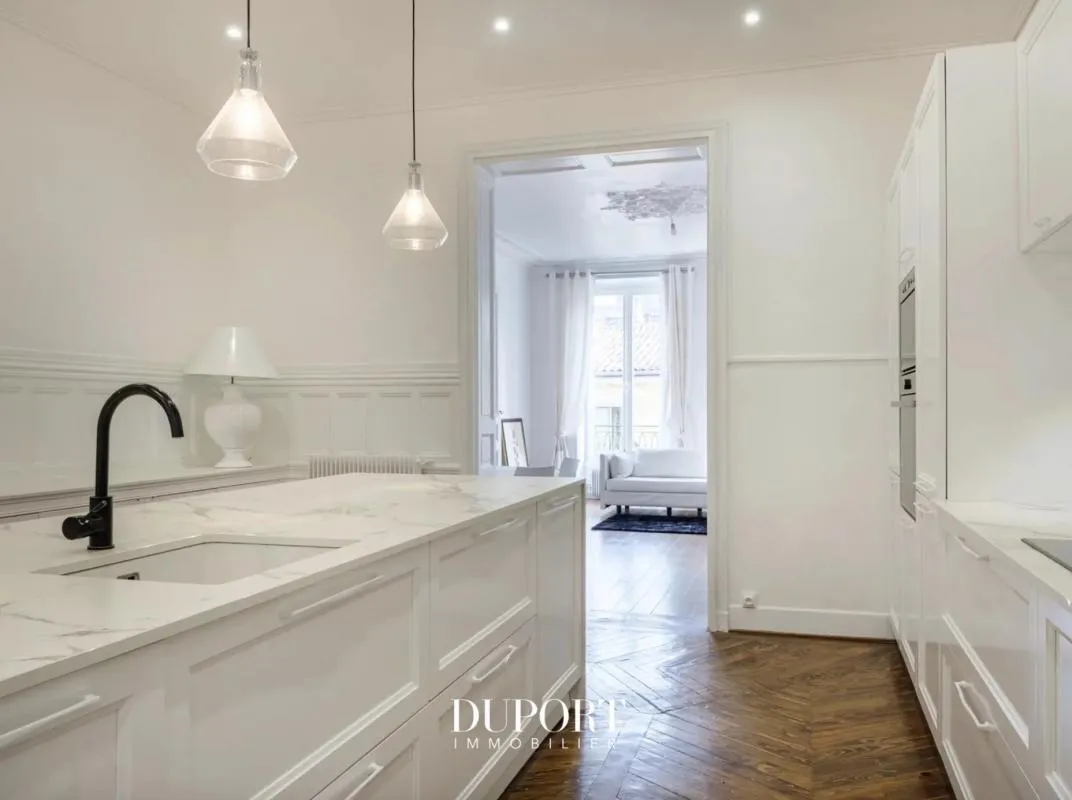 Appartement rénové en plein coeur de Bordeaux