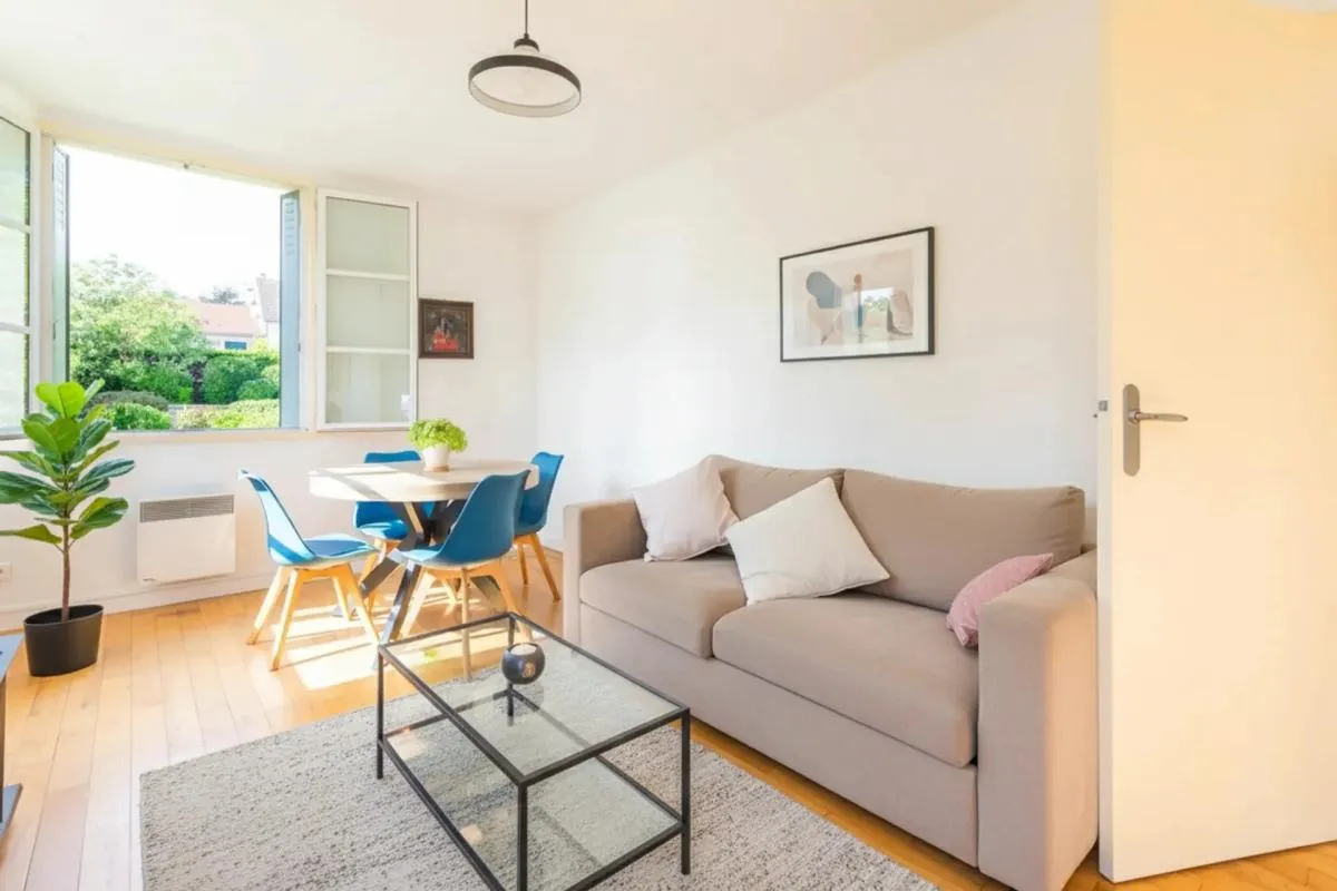 Appartement de 2 pièces de 40 m² situé à Garches
