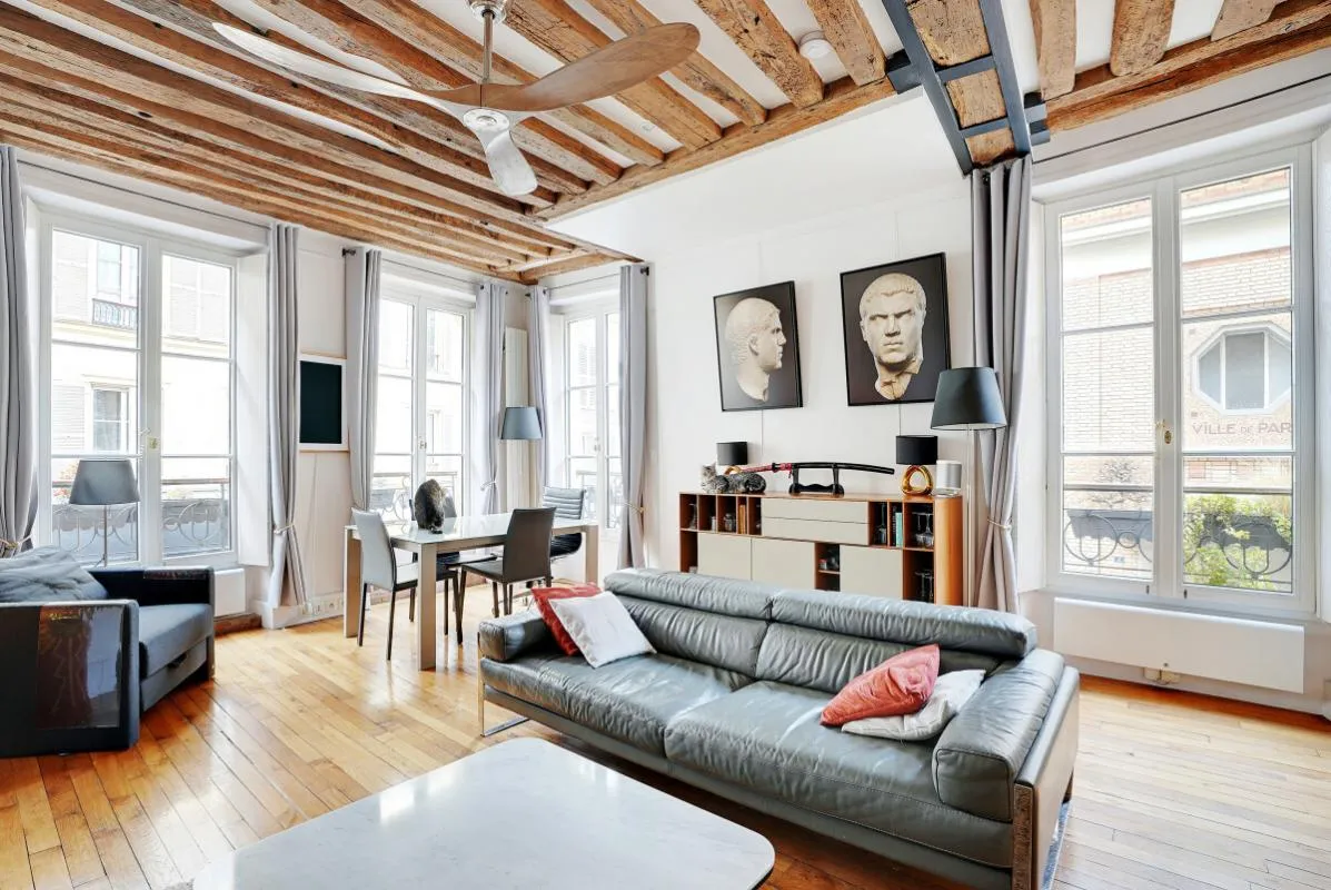 Beau 2 pièces au calme - Paris 2 - Montorgueil - 74 m²