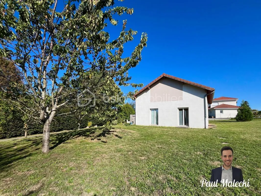 Maison de 2015, fort potentiel, à 9 min de la gare de La Tour-du-Pin