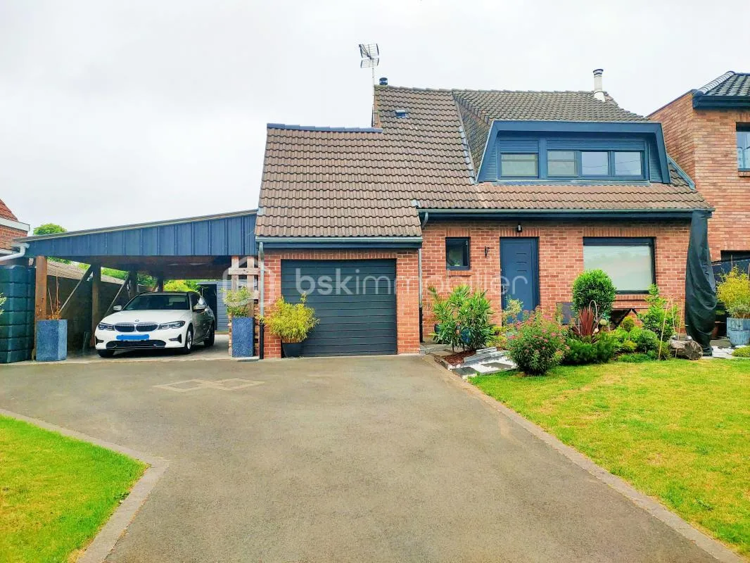 MAISON SEMI-INDIVIDUELLE 111 M² / 4 CHAMBRES / GRAND CARPORT  /  JARDIN / STATIONNEMENTS / TOP SECTEUR WATTIGNIES LE MARAIS !!!