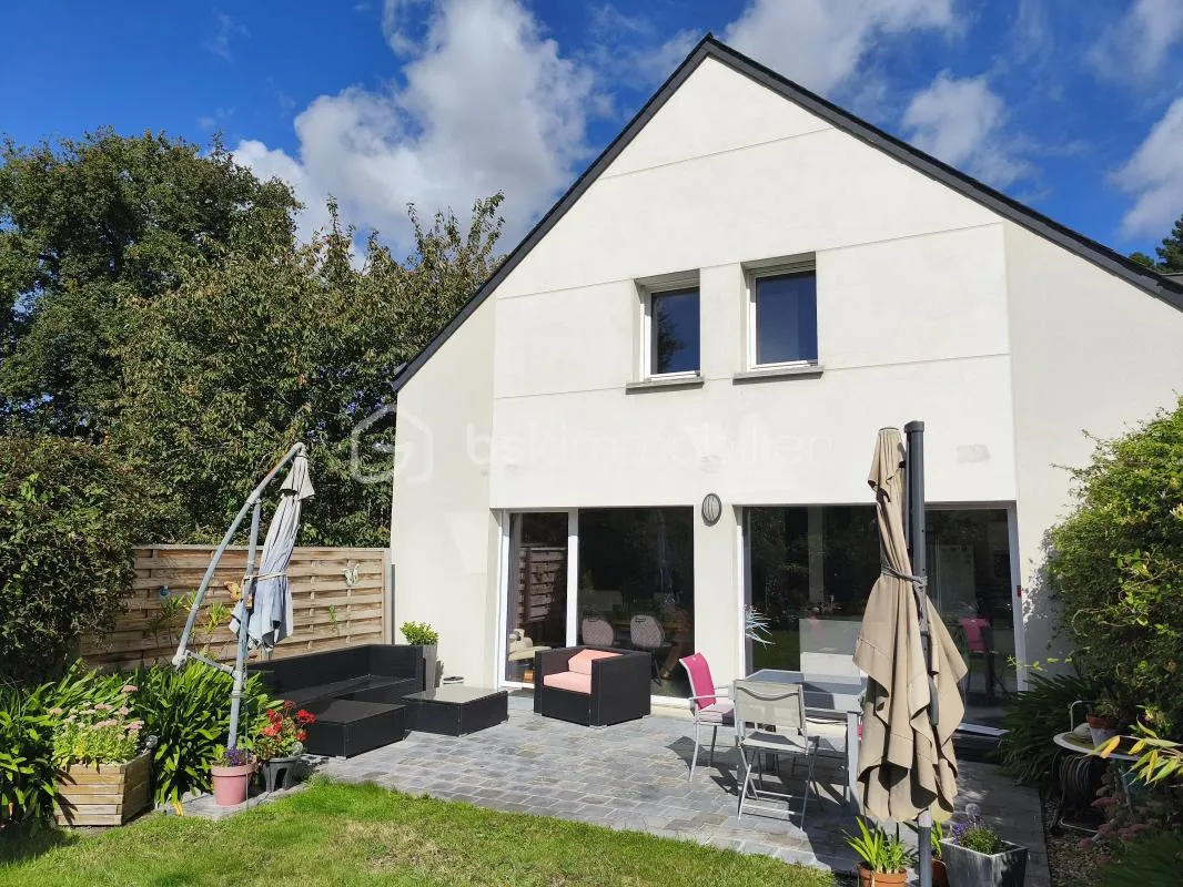 MAISON  T4  112 M² AVEC JARDIN
