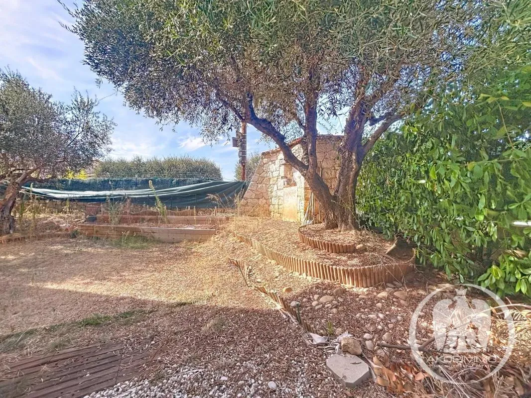 Saint-laurent du Var F4 RDJ