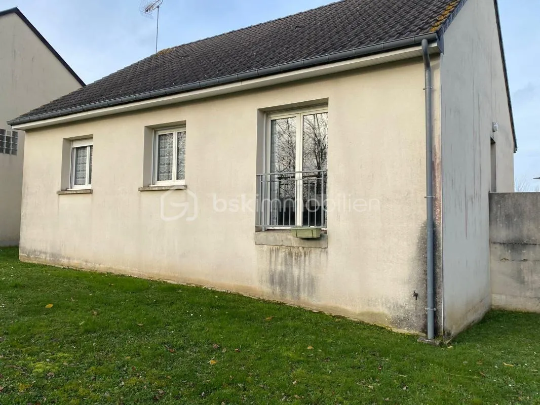 PAVILLON SUR SOUS SOL QUARTIER ALOUETTE