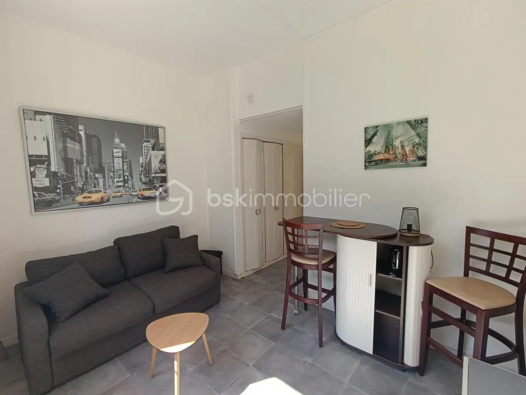 IMMEUBLE A VENDRE – 4 STUDIOS