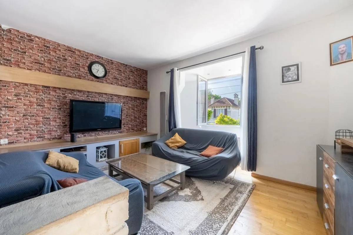 Maison 6 pièces 100m2 en vente à Juziers