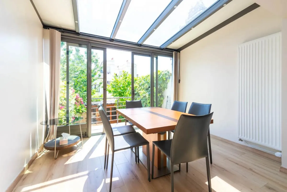 Maison entièrement renovée avec jardin et terrasse - 118m²