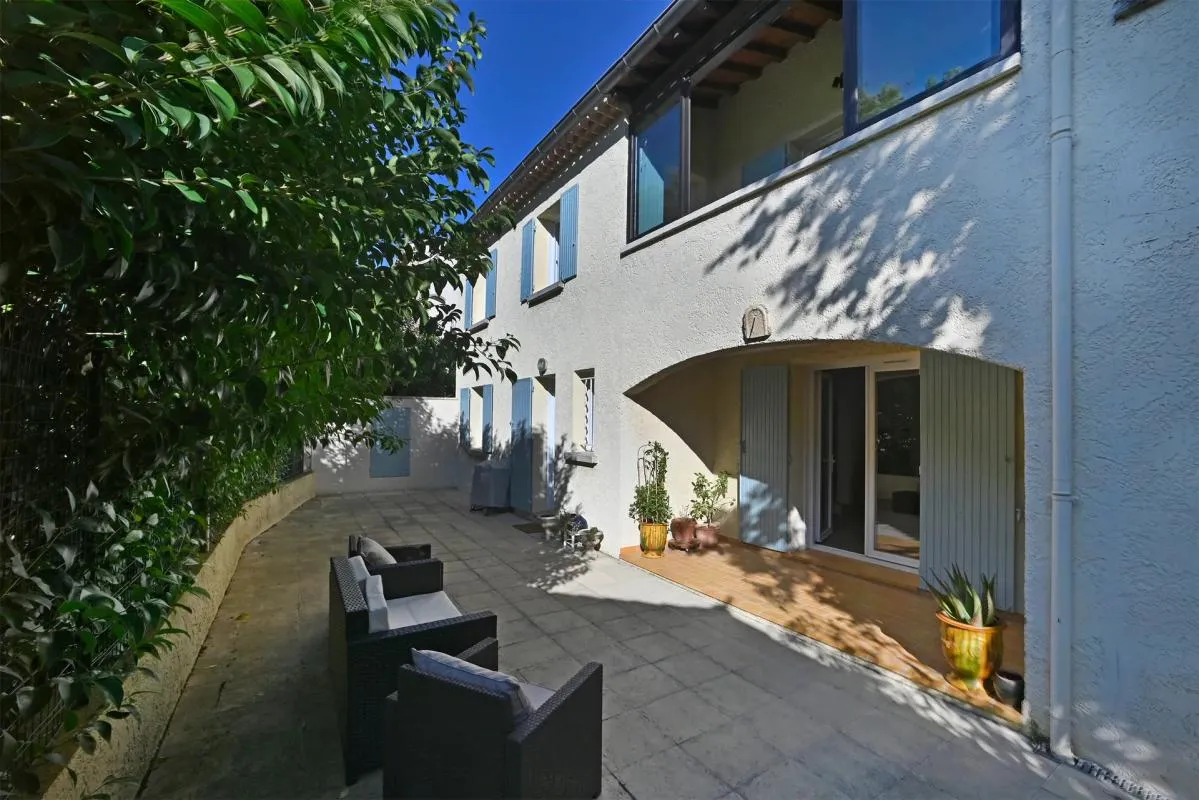 Maison de 6 pièces de 130 m² - Saint-Rémy-de-Provence