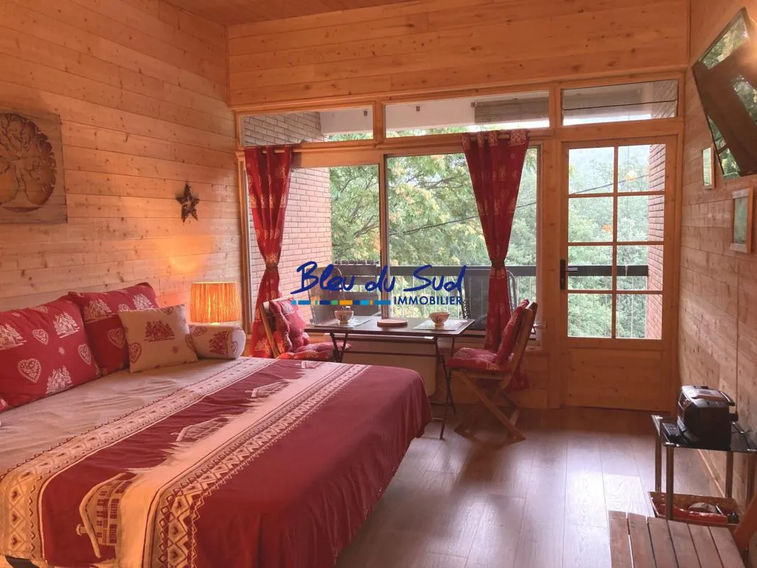 Magnifique studio esprit chalet avec balcon et vue imprenable