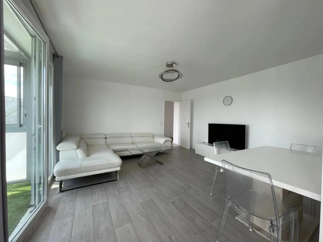 Appartement de 4 pièces de 76 m2 avec parking - Saint-Denis