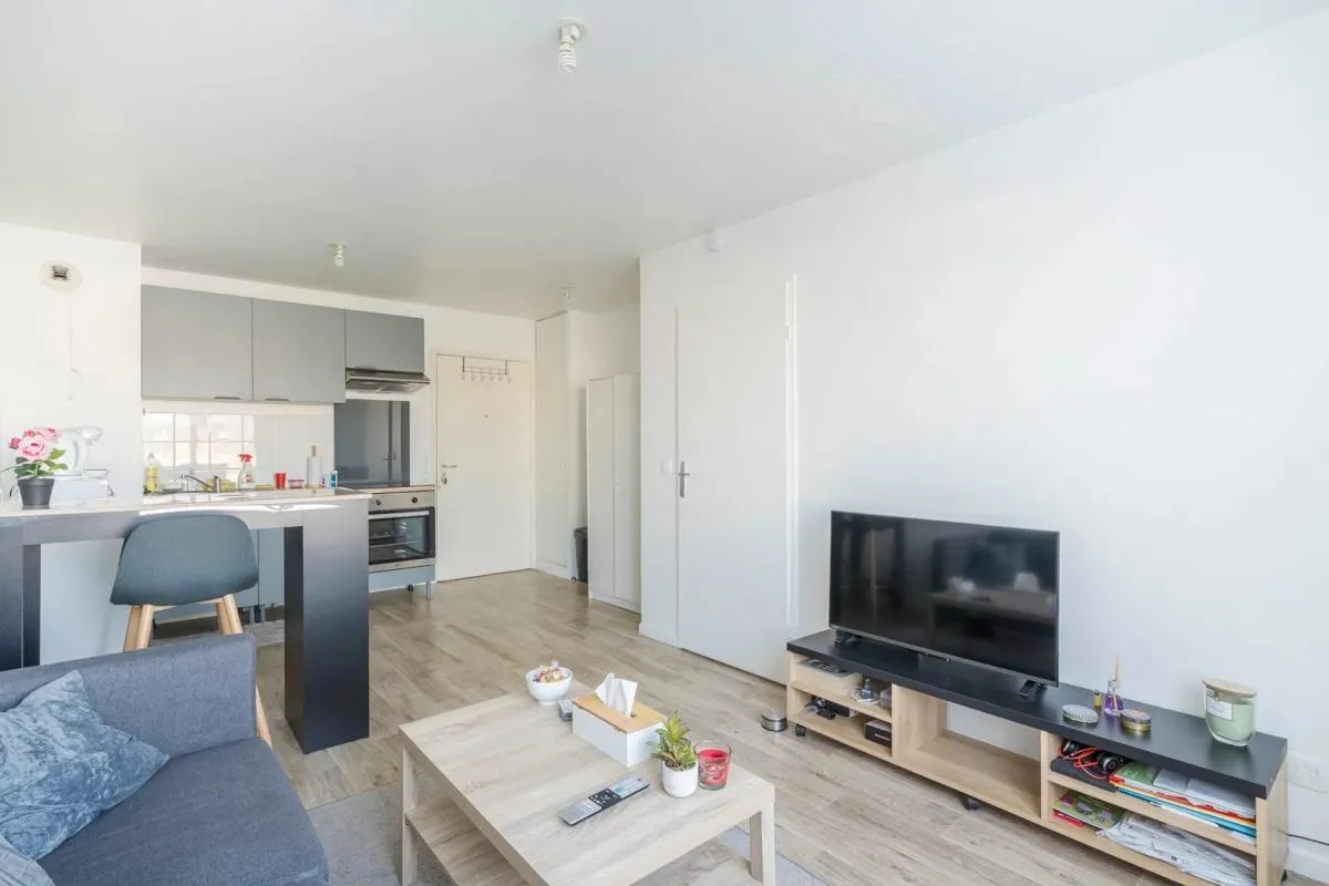 Appartement 2 pièces de 37 m² en vente à Trappes - Idéal pour investisseurs