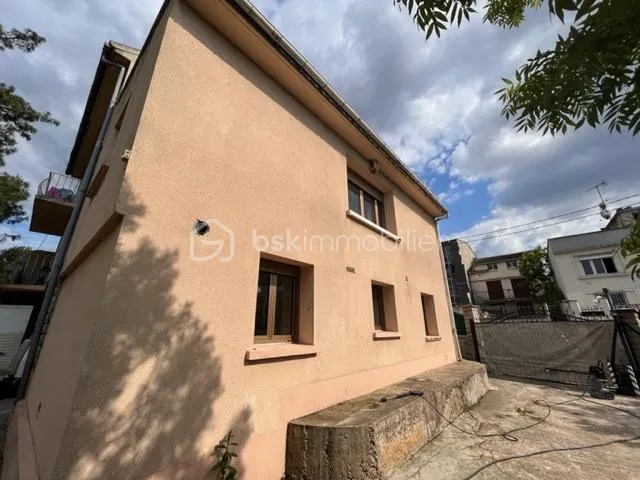 MAISON DE 270M² IDÉAL PROMOTEURS