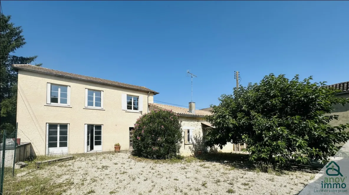 Maison avec potentiel, dépendances et terrain