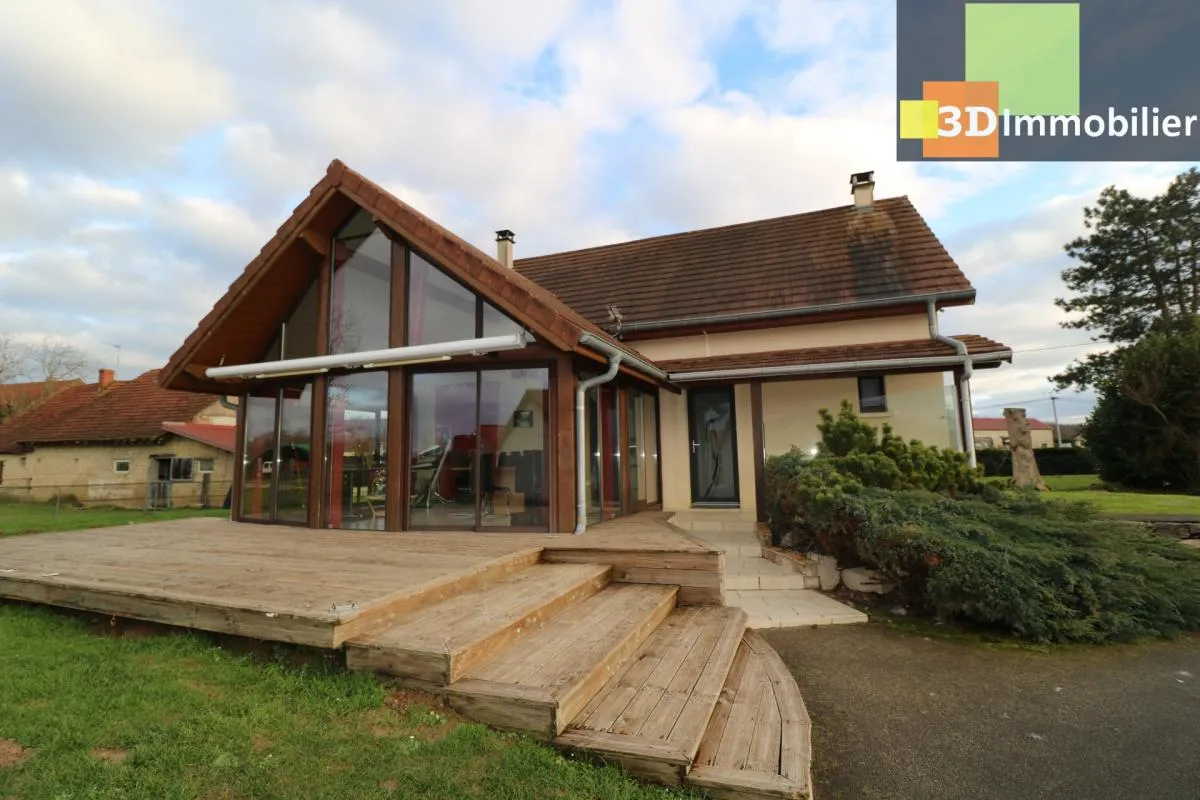 Proche CHAUSSIN à vendre agréable maison récente au calme, 3 chambres, véranda, grandes dépendances sur terrain clos et plat de 1705m²