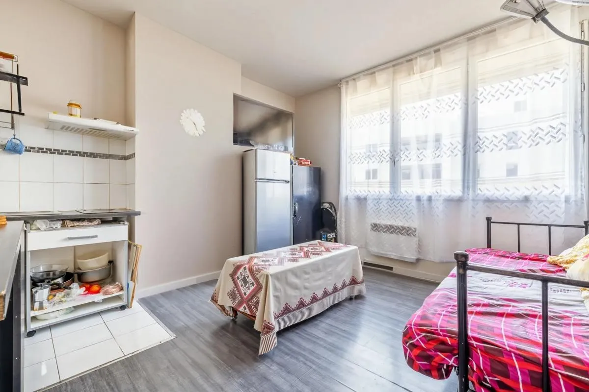 À Vendre – Appartement 2 Pièces – Proche Gare RER D