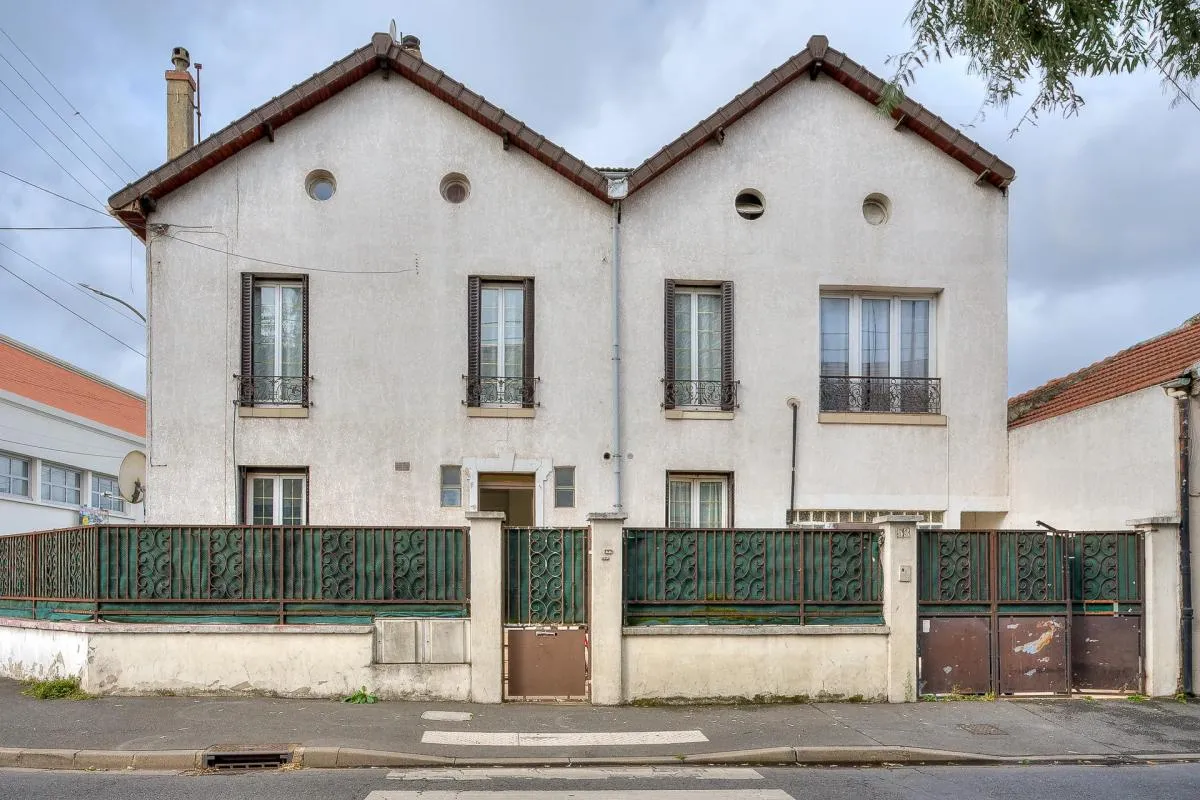 Maison de 9 pièces de 184 m² située à Argenteuil
