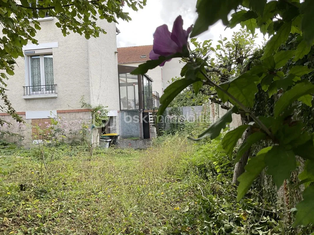 Maison de caractère - 5 pièces - 94 m2 - CHÂLONS EN CHAMPAGNE