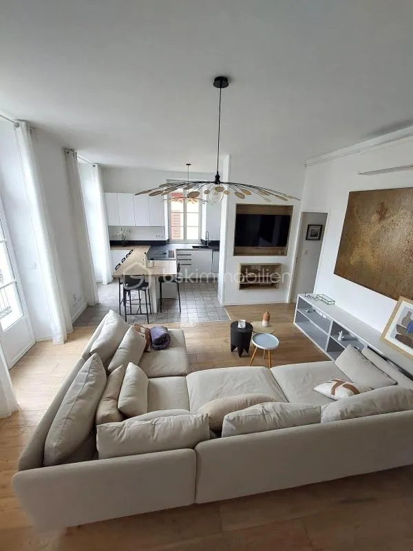 Appartement lumineux en plein cœur de ville, parfait premier achat