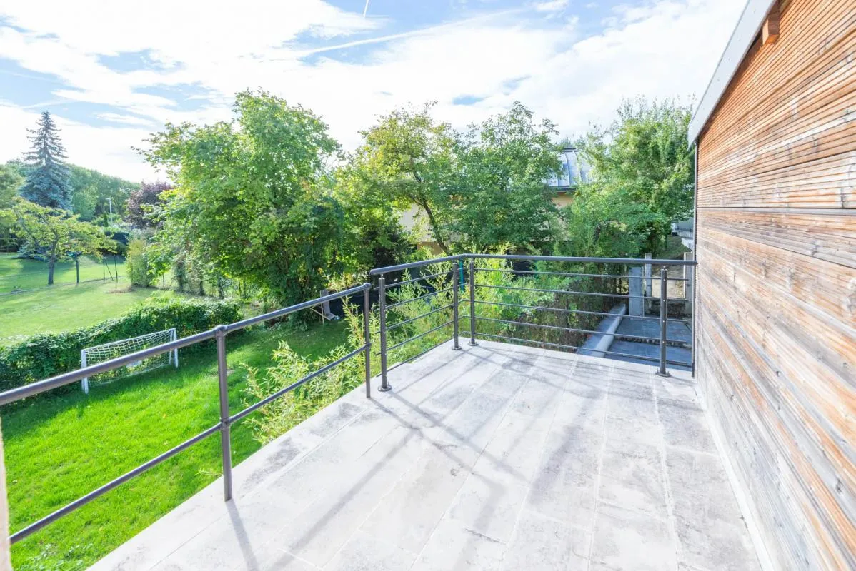 Maison de 4 pièces de 102 m² située à Le Pecq