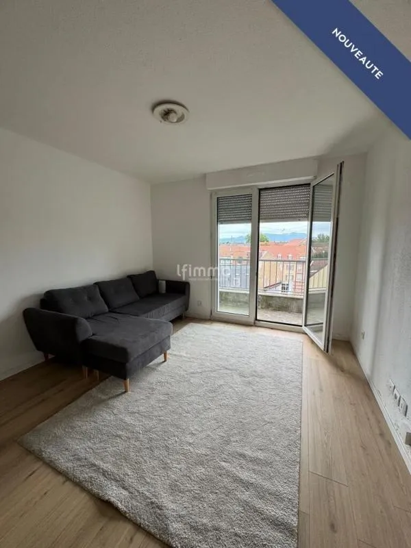 bel appartement F2 en duplex au centre ville