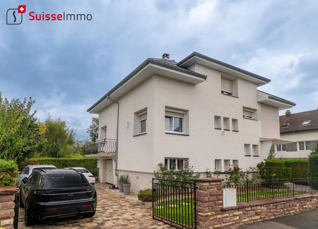 Maison  8 pièces 168 m2