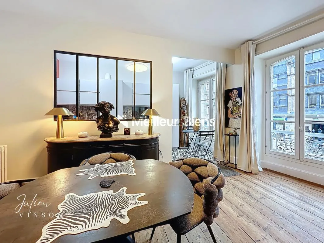 Charme et raffinement pour cet appartement de 3 chambres en coeur de ville