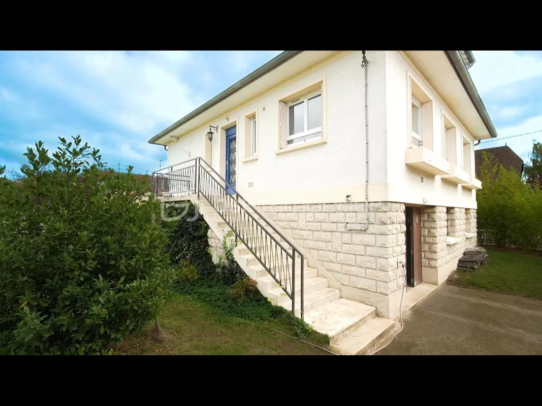 🏡 Maison familiale lumineuse avec revenu locatif – Vaires-sur-Marne