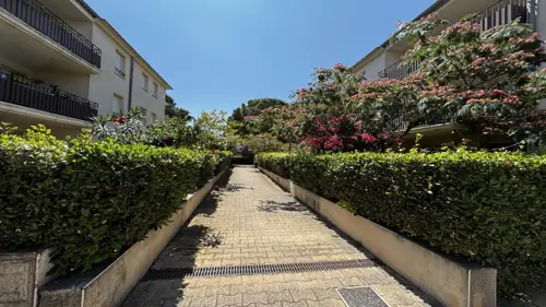 Image du carrousel 1