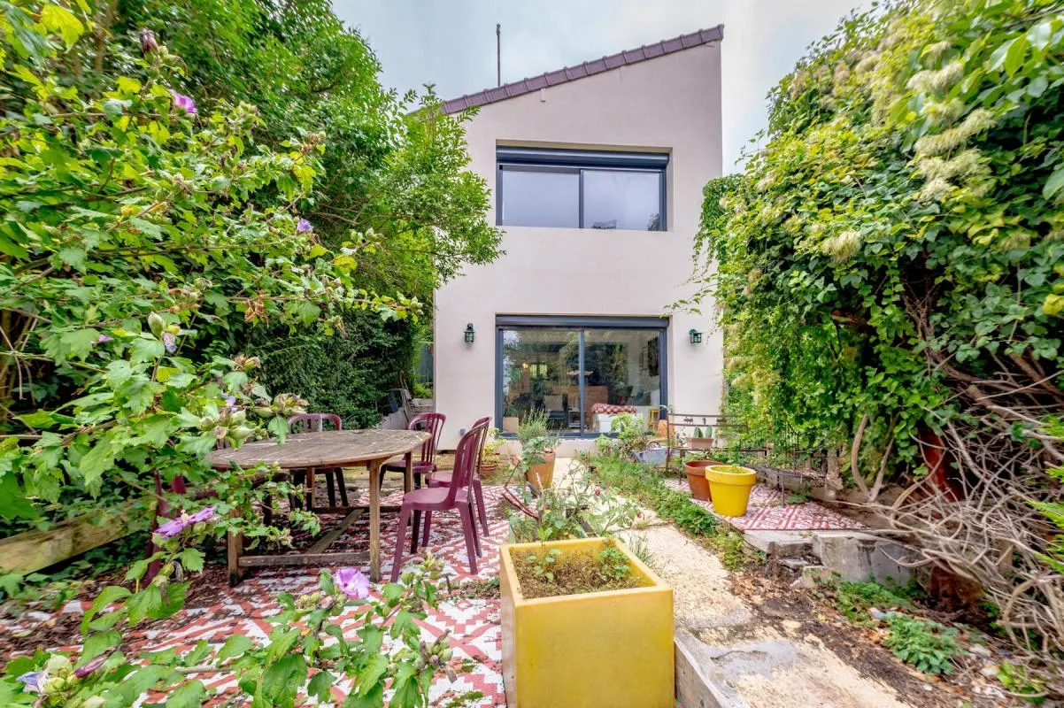 VITRY SUR SEINE - Maison 87.37m² 3 chambres - terrain 407m²