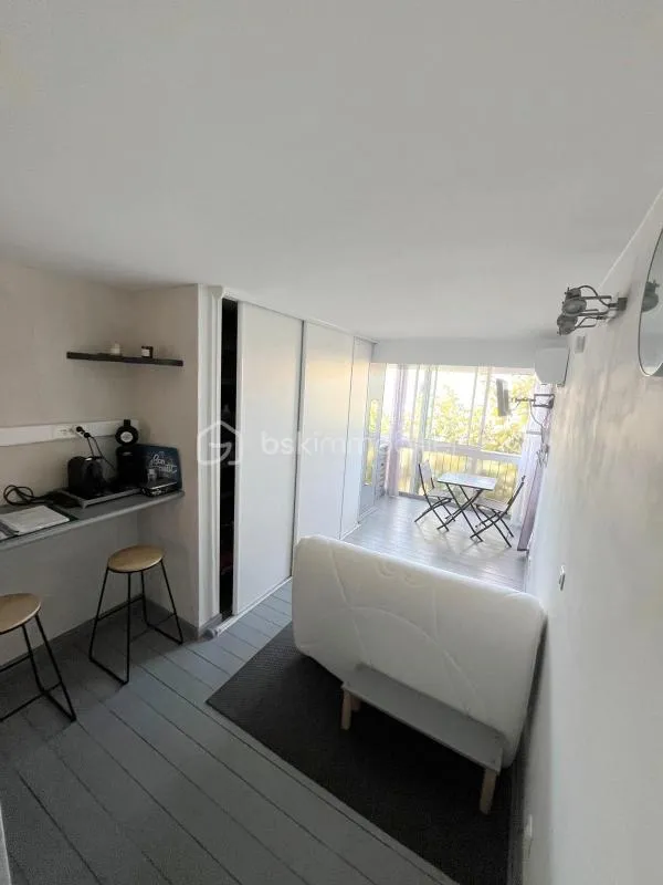 STUDIO ENTIEREMENT REFAIT